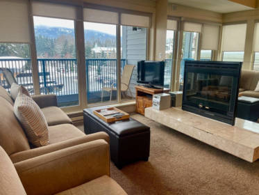 310 4321 Village Gate Boulevard, Whistler, BC, Whistler — Apartment/Condo for sale