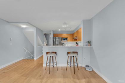 Kitchen Island Photo of 156 3288 Noel Drive, Burnaby, BC