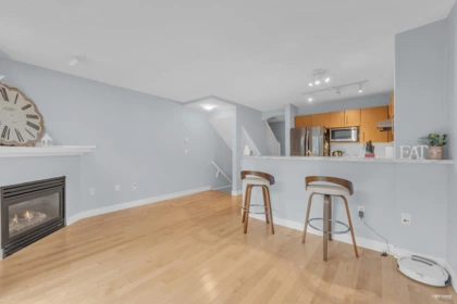 Primary Bedroom Photo of 156 3288 Noel Drive, Burnaby, BC