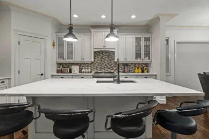 Kitchen Island Photo of 8512 Bradshaw Place, Chilliwack, BC