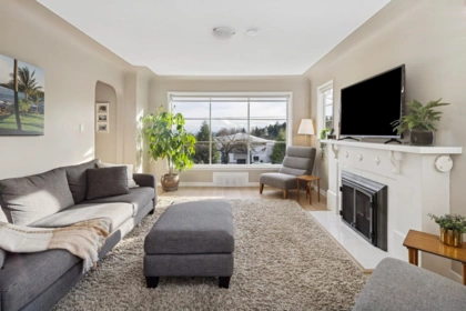 506 Tempe Crescent, North Vancouver, BC