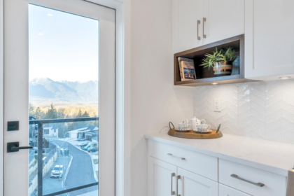 Powder Room Photo of 20 43998 Chilliwack Mountain Road, Chilliwack, BC