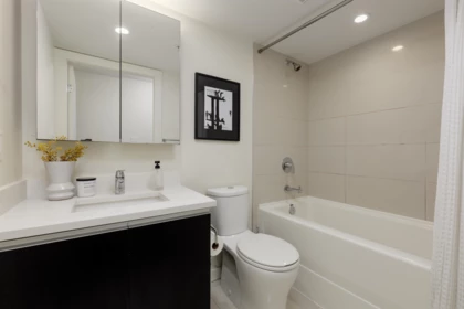 Guest Bathroom Photo of 608 1009 Harwood Street, Vancouver, BC