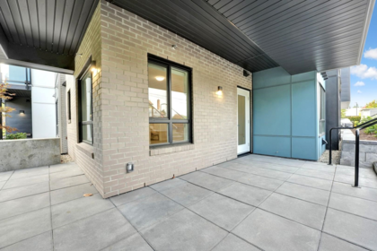 Front Yard Photo of 105 33886 Pine Street, Abbotsford, BC