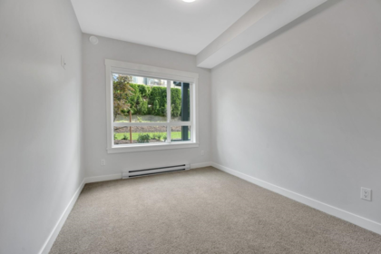 Hallway Photo of 105 33886 Pine Street, Abbotsford, BC