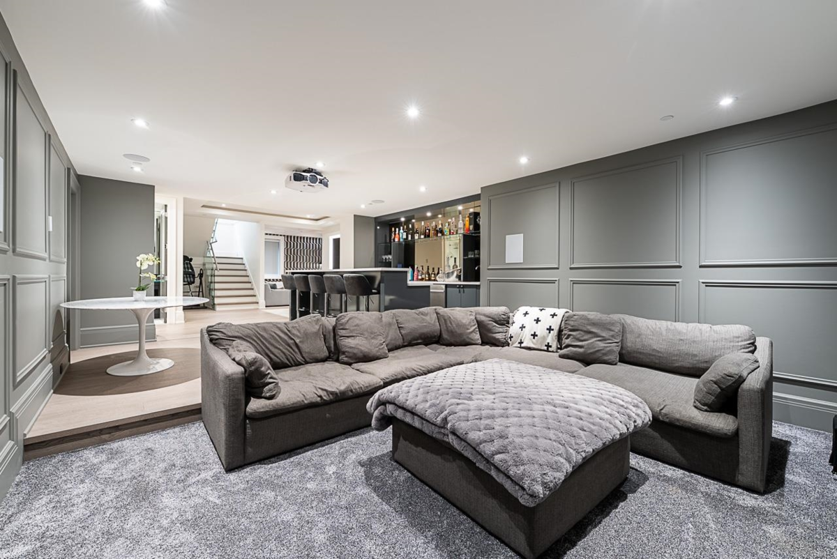 Garden / Landscaping Photo of 14237 Vine Avenue, White Rock, BC