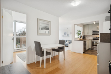 216 288 E 8th Avenue, Vancouver, BC, Vancouver — Apartment/Condo for sale