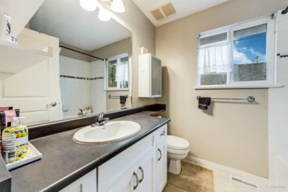 Basement Recreation Room Photo of 6 Alder Drive, Port Moody, BC