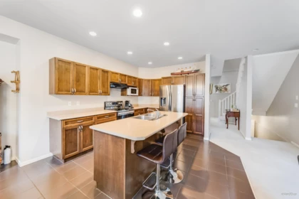 Breakfast Nook Photo of 6 Alder Drive, Port Moody, BC