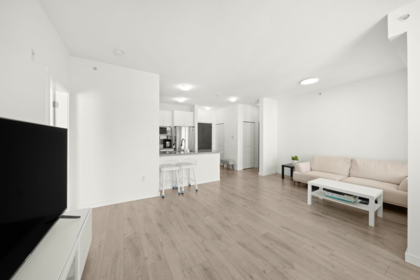 438 9388 Mckim Way, Richmond, BC