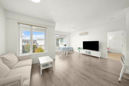438 9388 Mckim Way, Richmond, BC