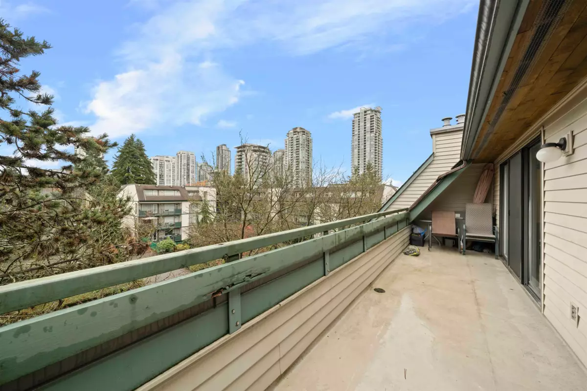 Basement Recreation Room Photo of 416 2915 Glen Drive, Coquitlam, BC