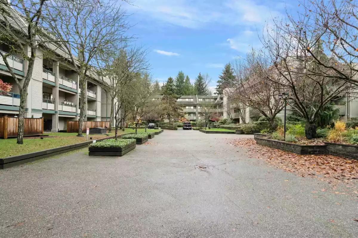 Hallway Photo of 416 2915 Glen Drive, Coquitlam, BC