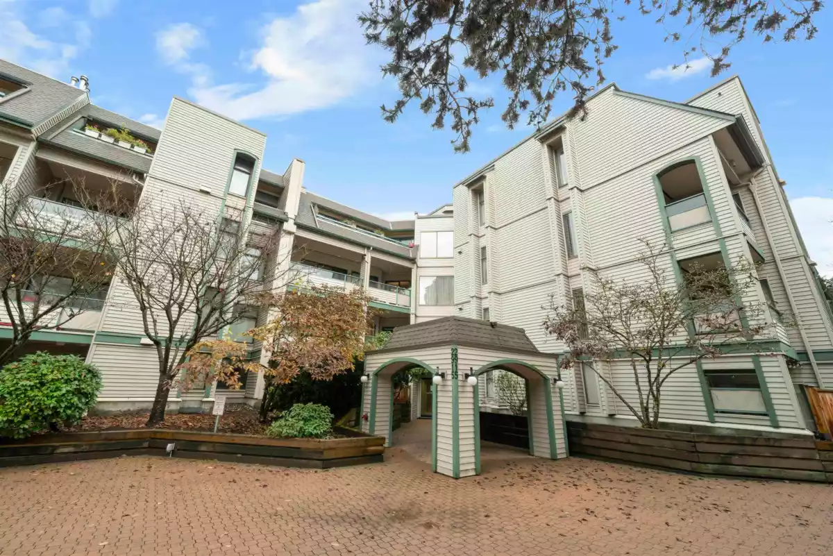 Staircase Photo of 416 2915 Glen Drive, Coquitlam, BC