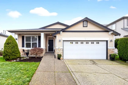 154 19639 Meadow Gardens Way, Pitt Meadows, BC, Pitt Meadows — Single Family Residence for sale