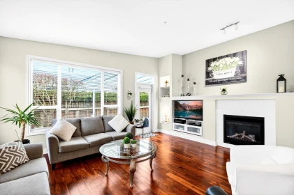 154 19639 Meadow Gardens Way, Pitt Meadows, BC, Pitt Meadows — Single Family Residence for sale