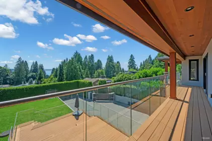 Backyard Photo of 1350 Palmerston Avenue, West Vancouver, BC