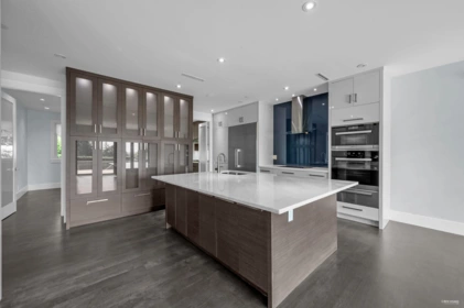 Basement Recreation Room Photo of 1350 Palmerston Avenue, West Vancouver, BC