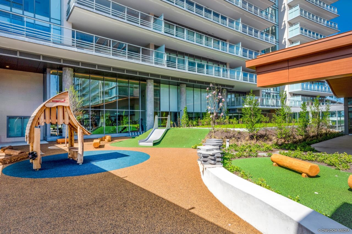 Hot Tub / Spa Photo of 105 6622 Pearson Way, Richmond, BC