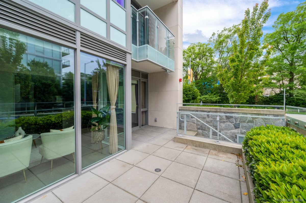 Outdoor Deck Photo of 105 6622 Pearson Way, Richmond, BC