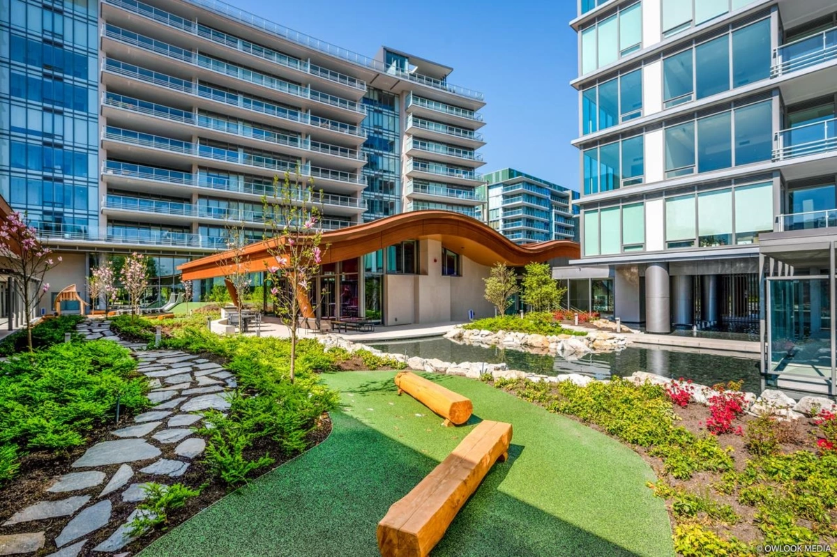 Swimming Pool Photo of 105 6622 Pearson Way, Richmond, BC