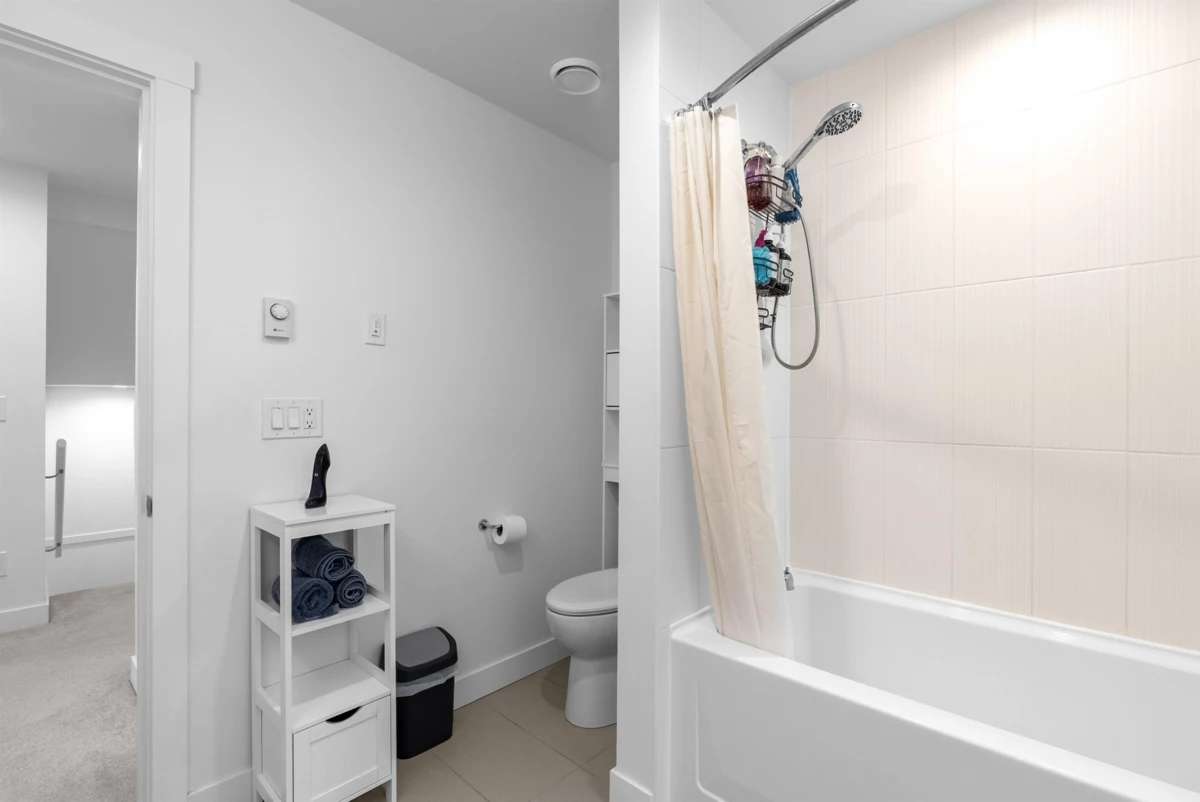 Hallway Photo of 83 20487 65 Avenue, Langley, BC