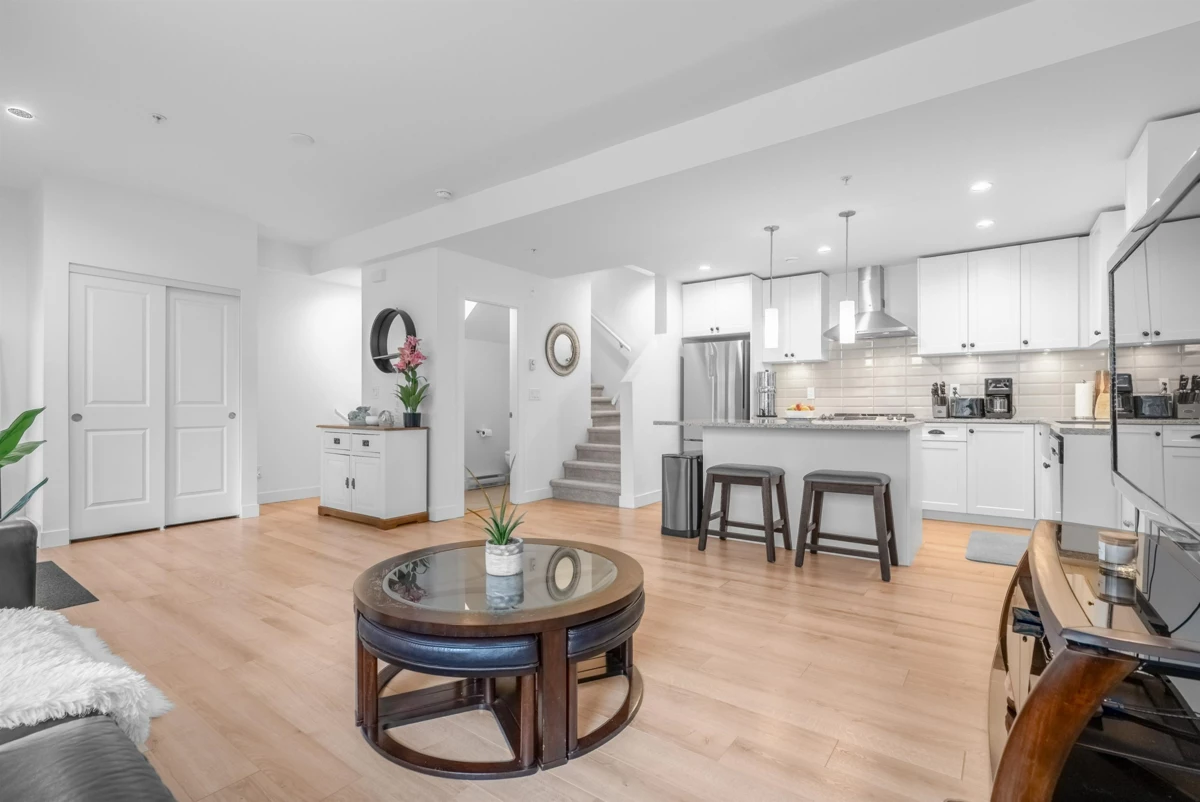 Walk-In Closet Photo of 83 20487 65 Avenue, Langley, BC