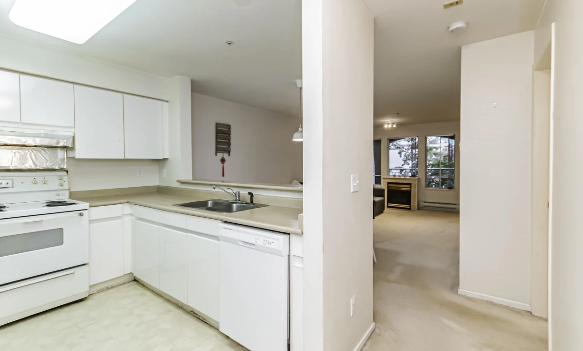 Kitchen Photo of 305 3065 Primrose Lane, Coquitlam, BC