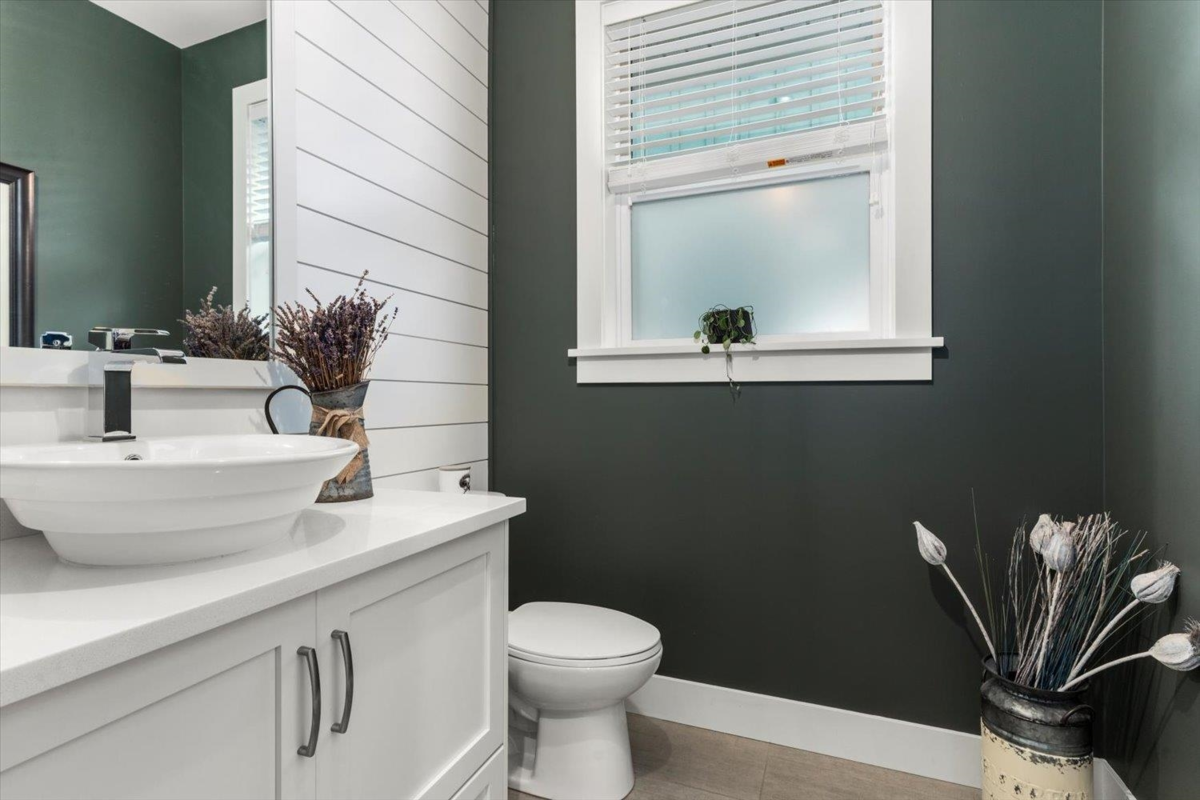 Bedroom 4 Photo of 5450 Dolly Varden Lane, Chilliwack, BC