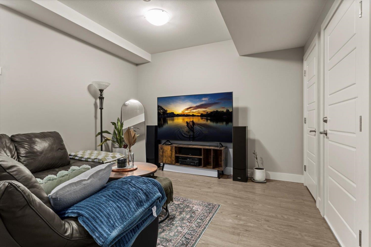 Garage Interior Photo of 5450 Dolly Varden Lane, Chilliwack, BC