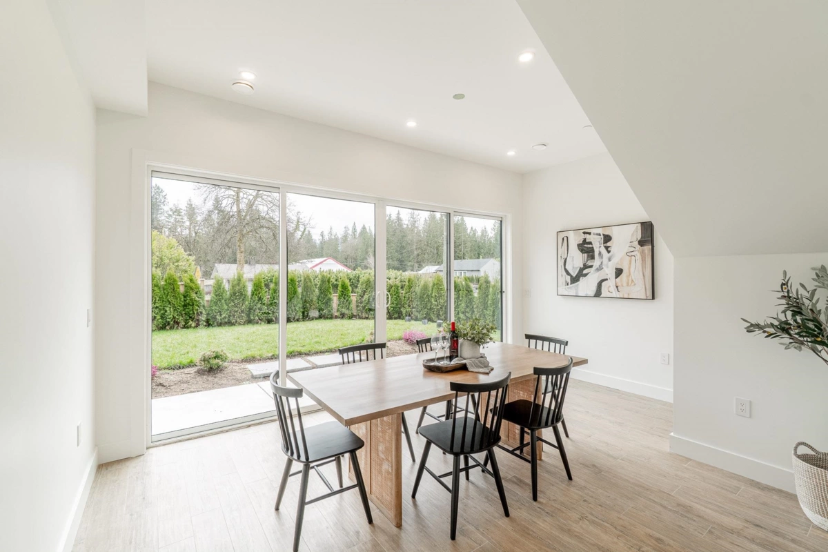 Bedroom 3 Photo of 12018 261 Street, Maple Ridge, BC