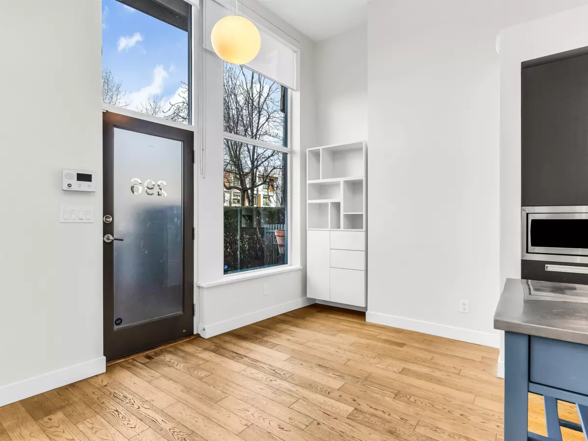 Exterior Rear Photo of 296 W 1st Avenue, Vancouver, BC