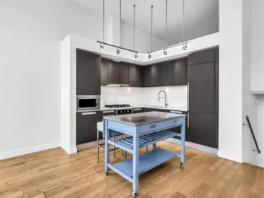 296 W 1st Avenue, Vancouver, BC, Vancouver — Townhouse for sale