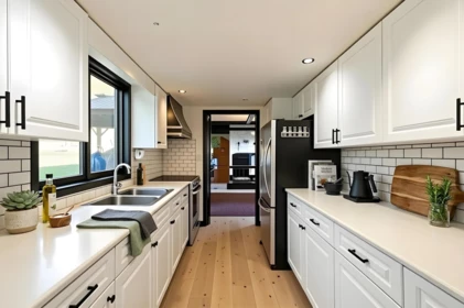Outdoor Deck Photo of 560 Craigmohr Drive, West Vancouver, BC