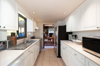 Outdoor Patio Photo of 560 Craigmohr Drive, West Vancouver, BC