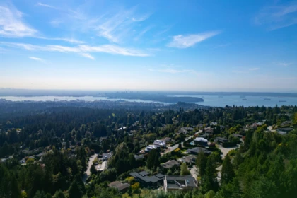 Street View Photo of 560 Craigmohr Drive, West Vancouver, BC
