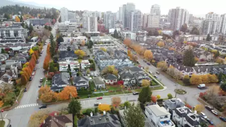 1632 Mahon Avenue, North Vancouver, BC, North Vancouver —  bed land for sale