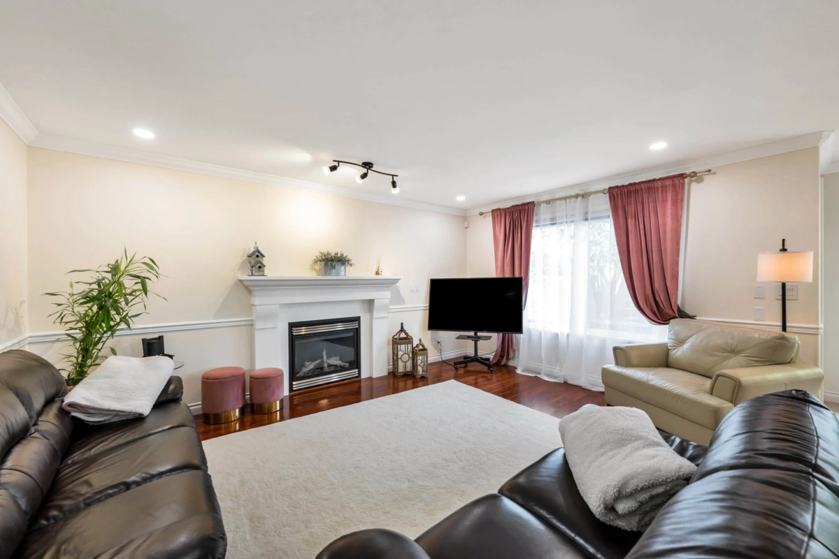 Pantry Photo of 6185 167a Street, Surrey, BC