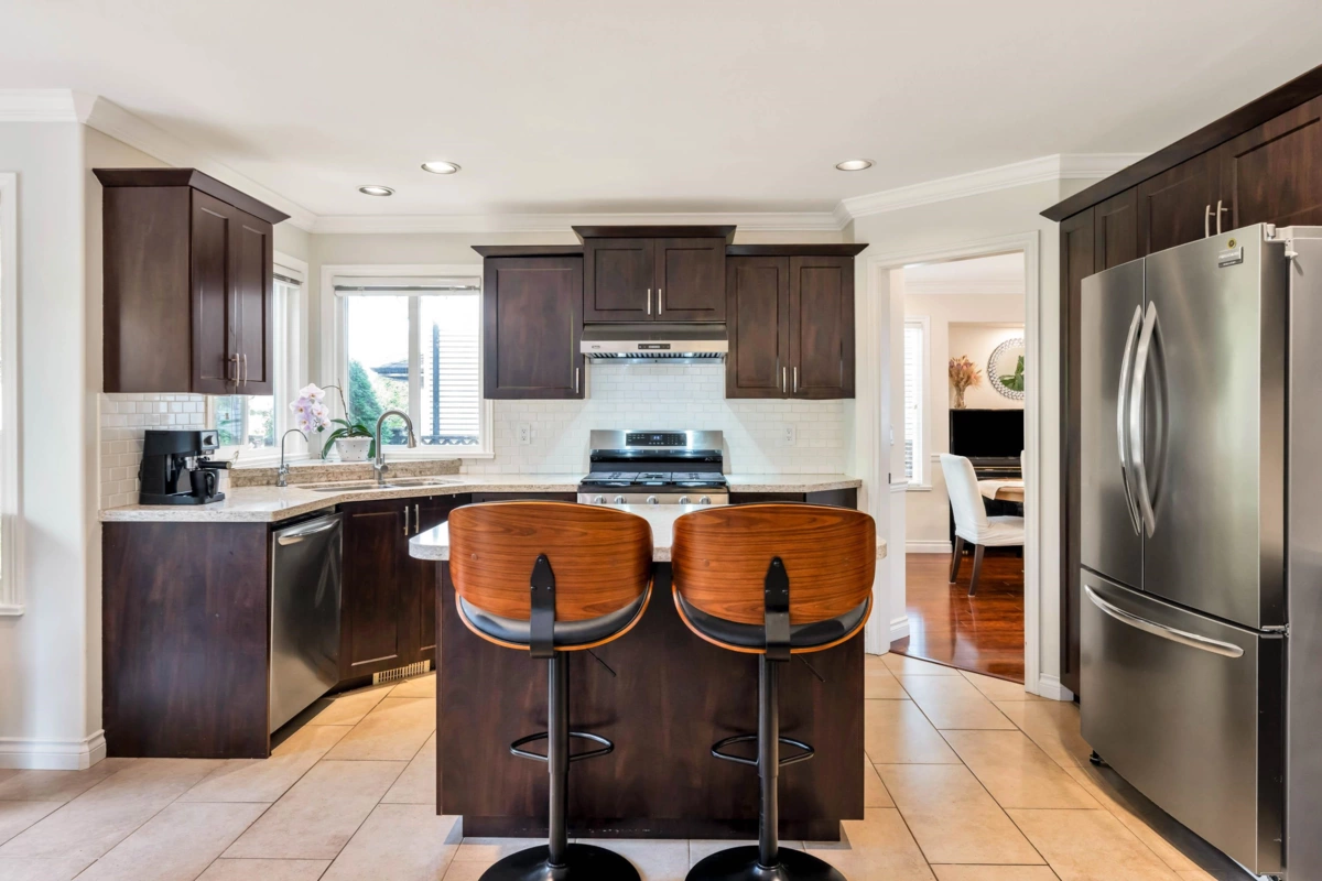 Primary Bathroom Photo of 6185 167a Street, Surrey, BC