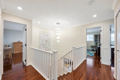 Powder Room Photo of 6185 167a Street, Surrey, BC