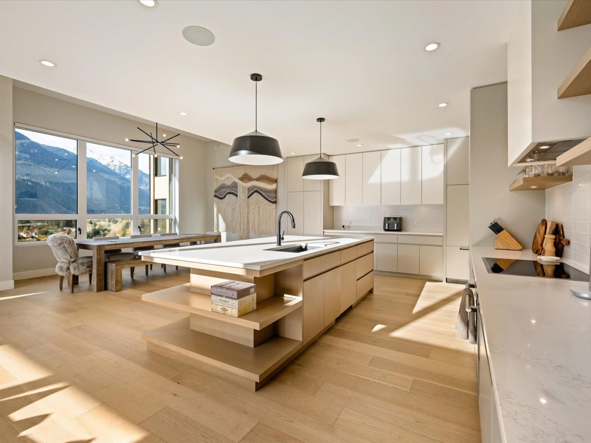 Bedroom 4 Photo of 41337 Horizon Drive, Squamish, BC