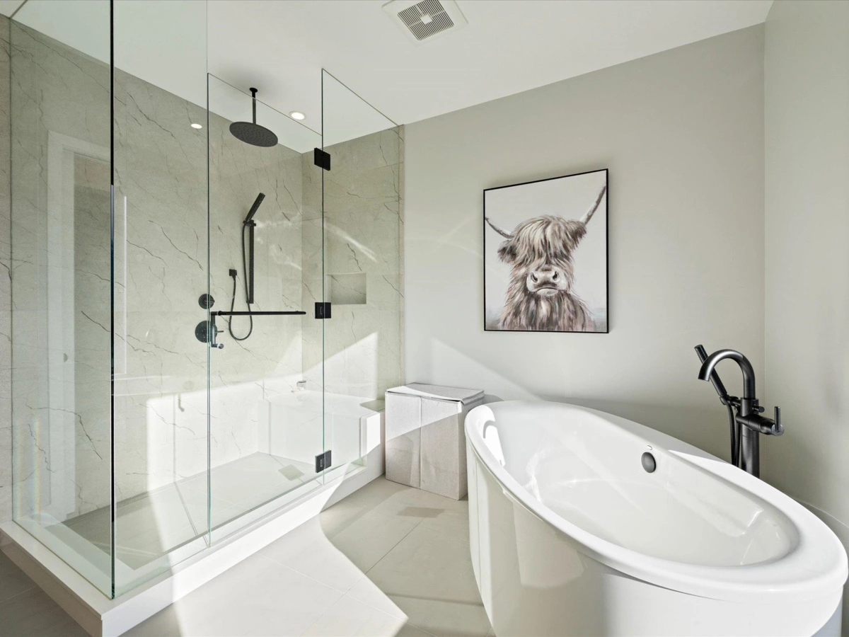 Garage Interior Photo of 41337 Horizon Drive, Squamish, BC