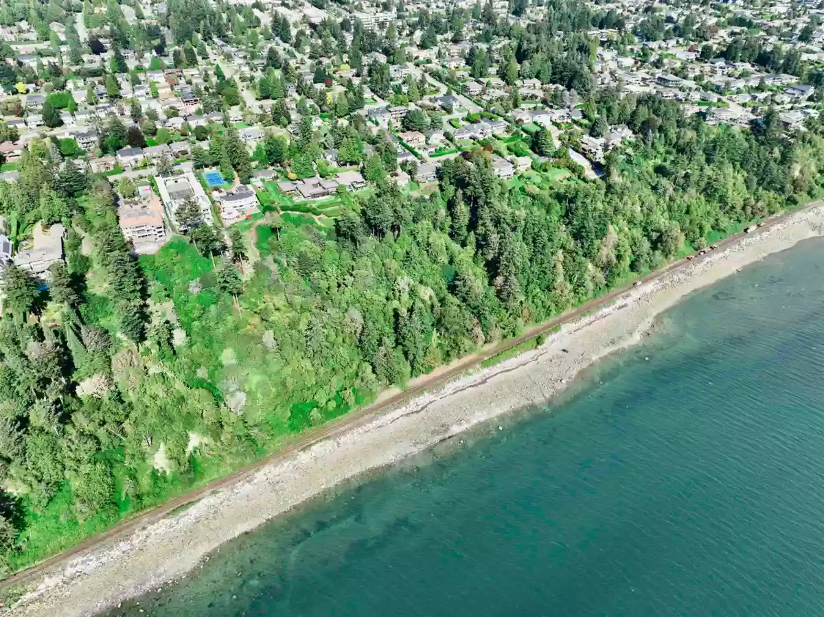 Backyard Photo of 13910 Terry Road, White Rock, BC