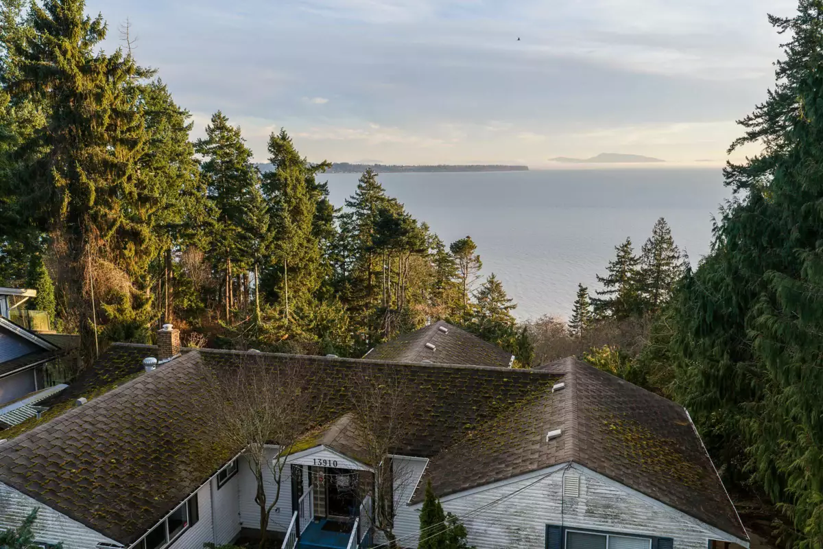 Bedroom 4 Photo of 13910 Terry Road, White Rock, BC