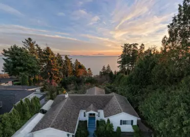 13910 Terry Road, White Rock, BC, White Rock — Single Family Residence for sale