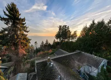 13910 Terry Road, White Rock, BC, White Rock — Single Family Residence for sale