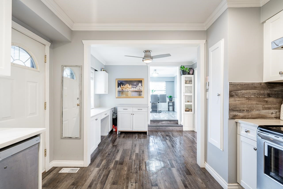 Primary Bathroom Photo of 4729 64 Street, Delta, BC