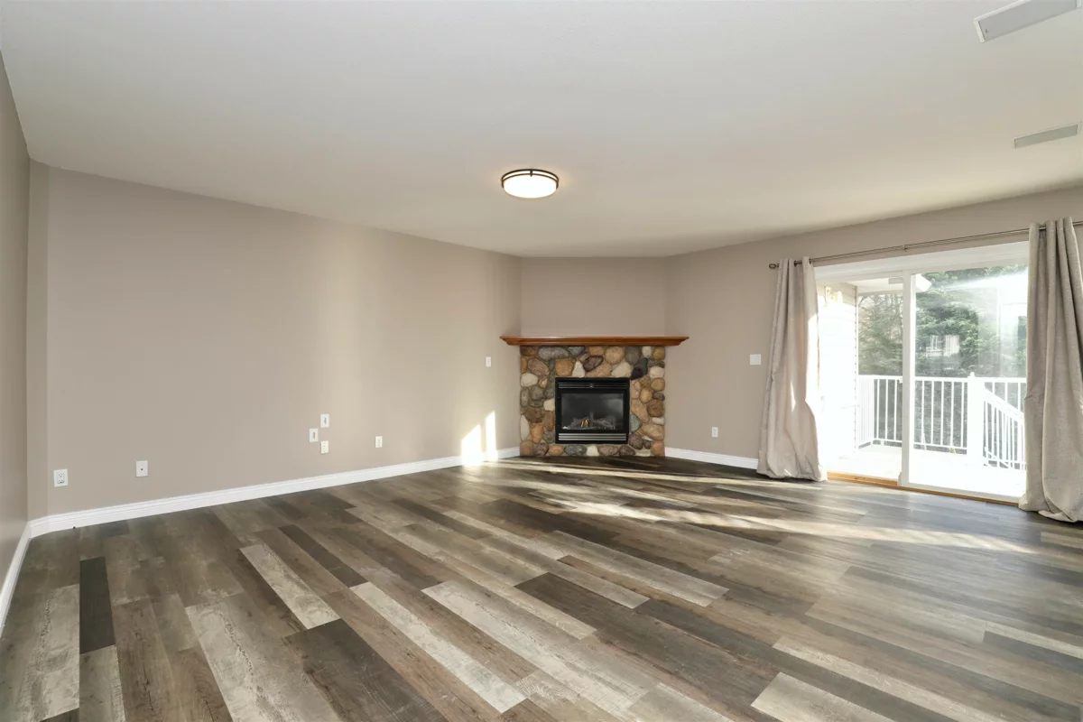 Kitchen Photo of 11634 238a Street, Maple Ridge, BC