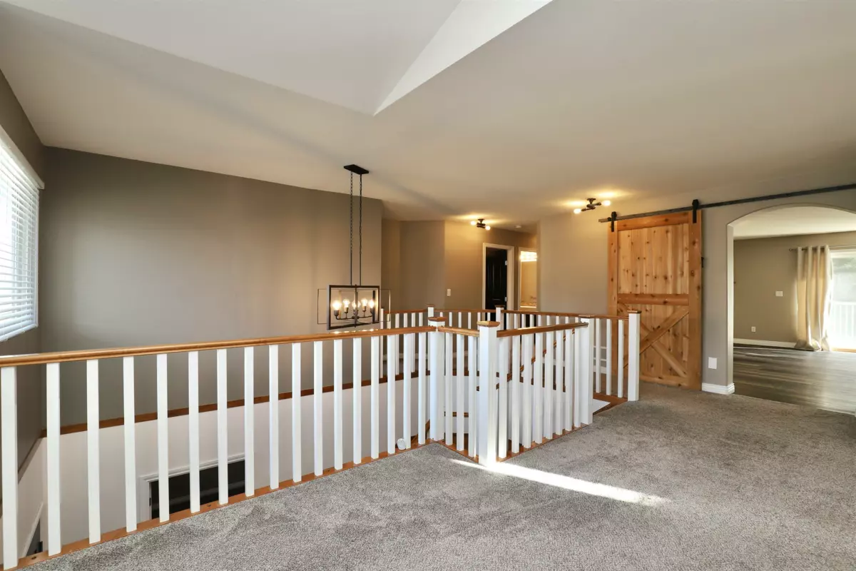 Primary Bathroom Photo of 11634 238a Street, Maple Ridge, BC