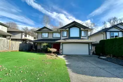 11634 238a Street, Maple Ridge, BC, Cottonwood MR — 4 bed single family residence for sale